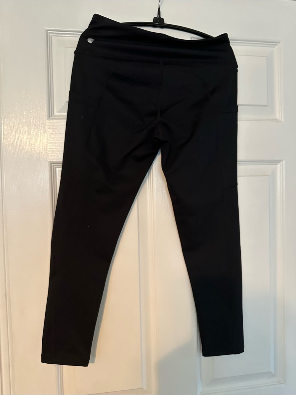 Black Zella women Active Leggings with Side Pockets